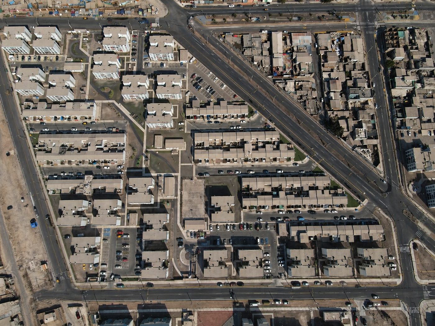 Vista aérea de proyecto de pavimentación urbana